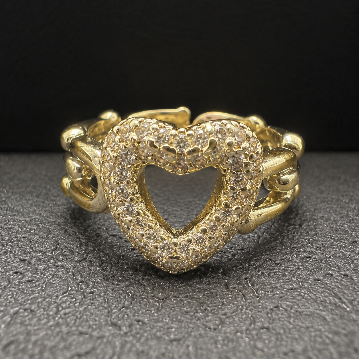 Forever Linked Ring